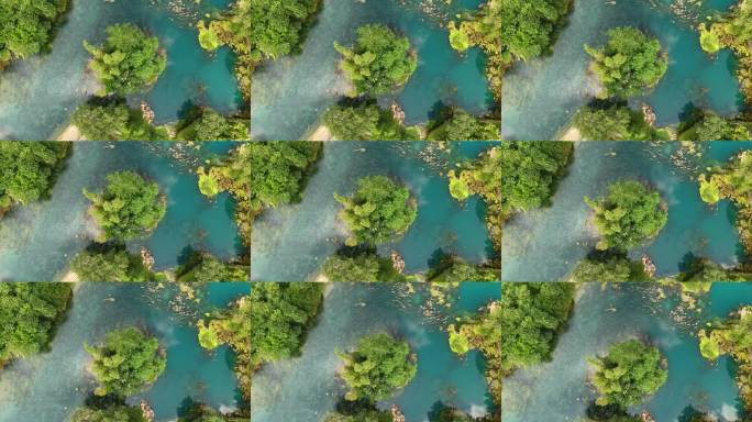 广西九顿天窗的纯净水航拍视角