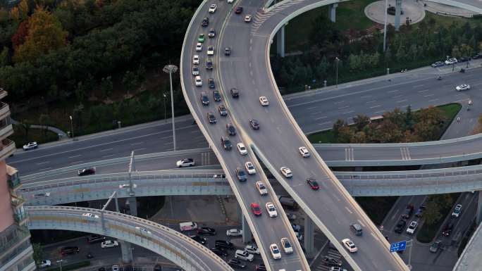 多层互通立交交通