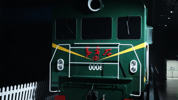 产于1973年东方红2型调车内燃机车模型