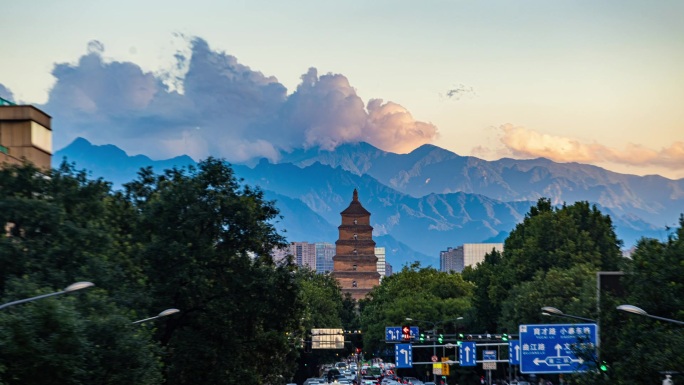 大雁塔中轴相机延时