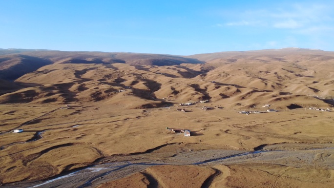 黄河长江的发源地青海 戈壁沙漠 高原黄土