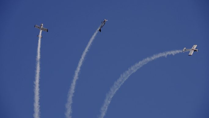 湖南山河飞行表演队特技飞行展示升格空镜