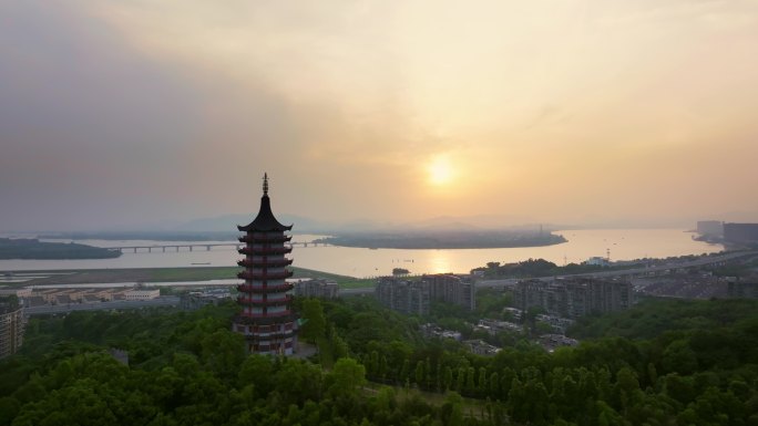 4K 航拍三江汇流 三江两岸城市景观