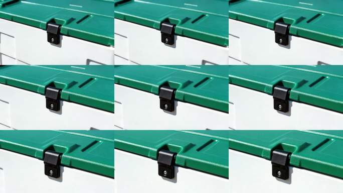 再生尼龙户外电源箱上盖固定扣特写