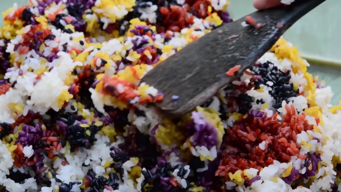 壮族花饭节染花饭制作过程 4K