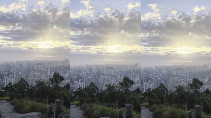 晨曦中的城市天际线