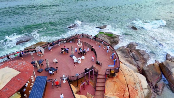 沙滩礁石海岸风光 揭阳惠来海边观景平台