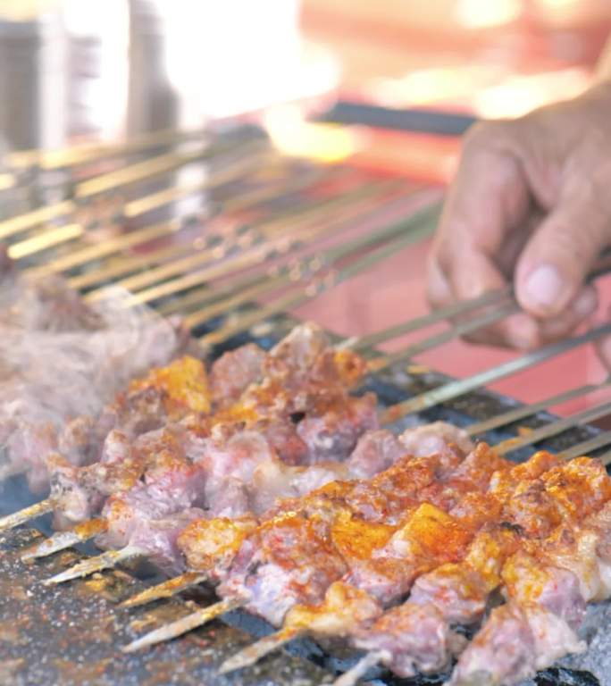 新疆烤肉烤羊肉特写