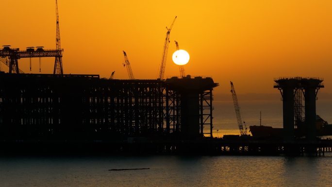 2025厦金大桥桥段桥墩建设施工日出合集