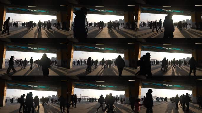 大连梭鱼湾足球场离场人流