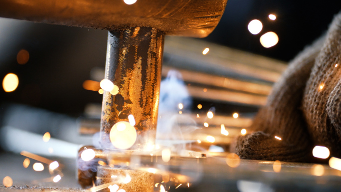 畜牧机械激光切割畜牧工业智能制造生产线