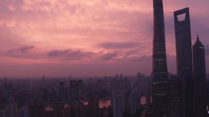 上海日落城市天际线