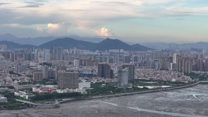 福建厦门马銮湾景观与远山云景