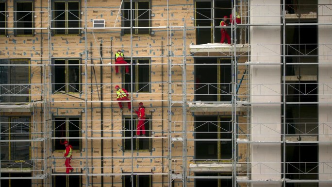 热外立面安装进行中